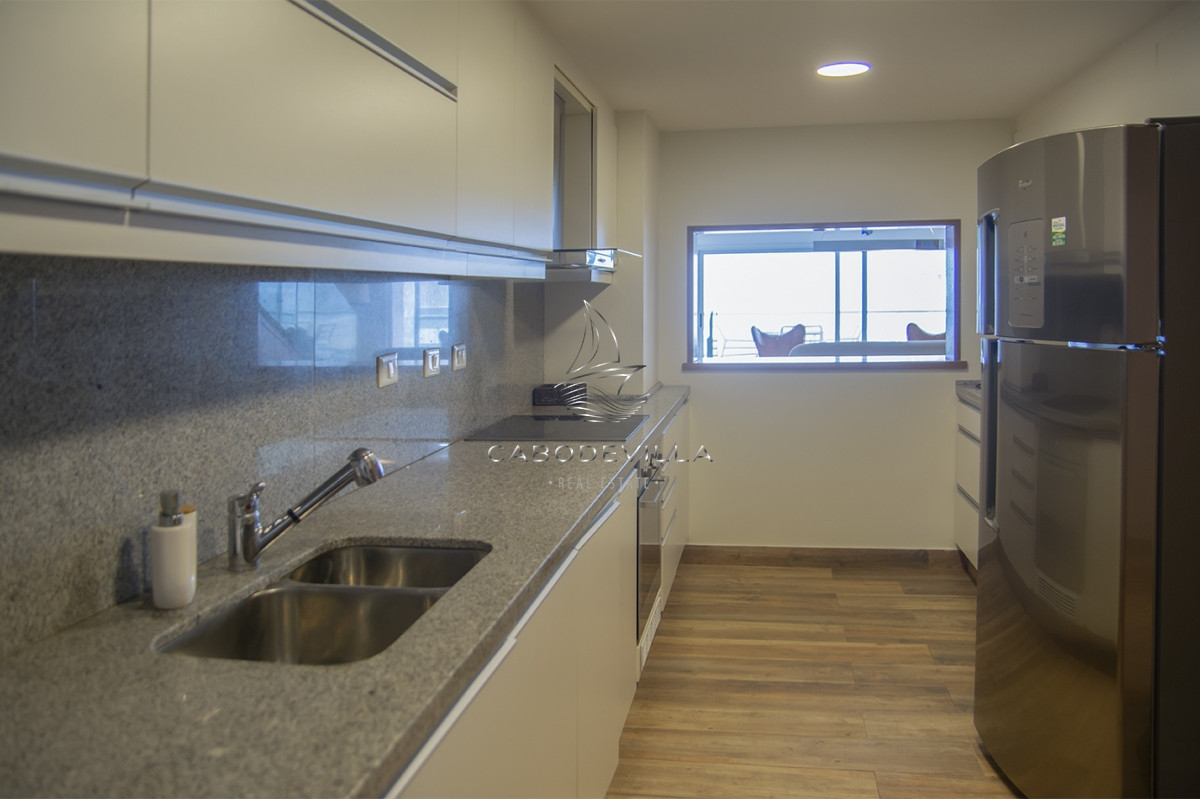 Apartamento ID.392 - Duplex frente al mar a la venta Playa Brava