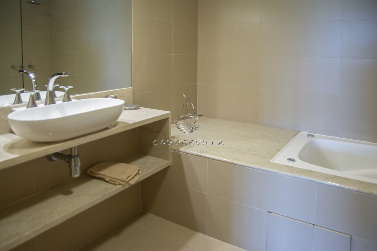 Apartamento ID.392 - Duplex frente al mar a la venta Playa Brava