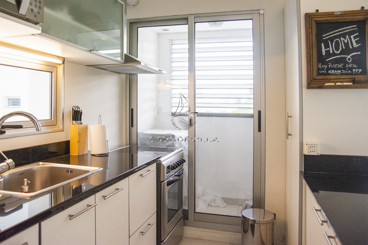 Apartamento ID.307 - Departamento de 1 dormitorio y medio en venta en complejo con amenities. Playa Brava