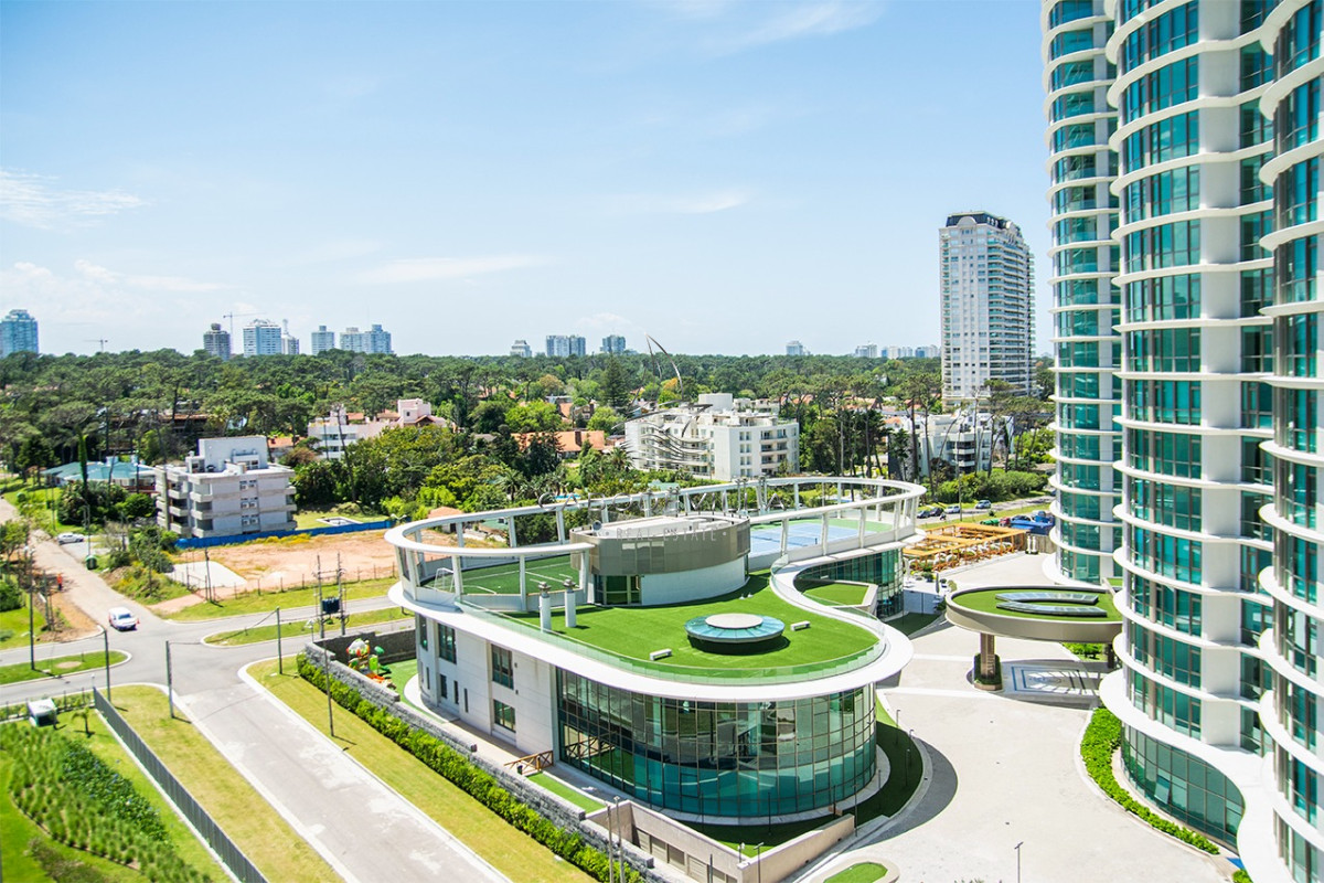 Apartamento ID.657 - Departamento de 3 suites en Alquiler frente al mar. Venetian Luxury, Punta del Este