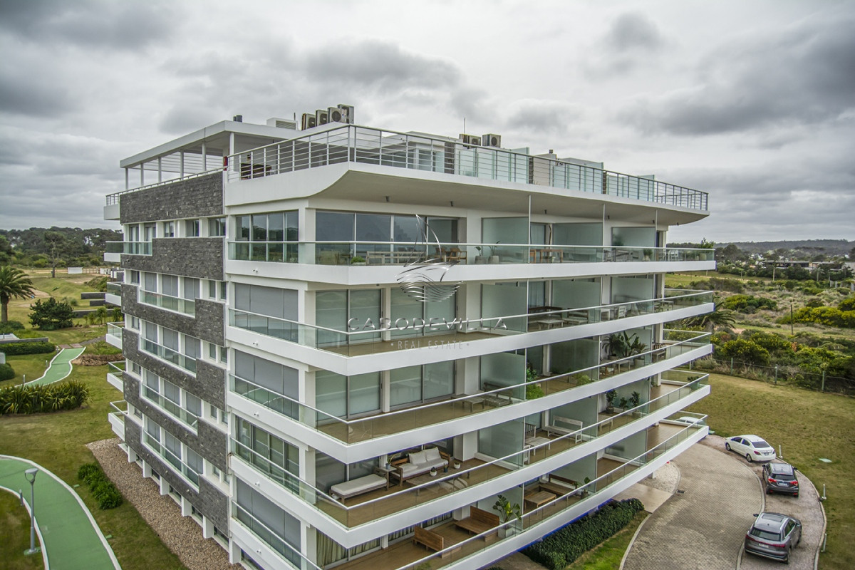 Apartamento ID.392 - Duplex frente al mar a la venta Playa Brava