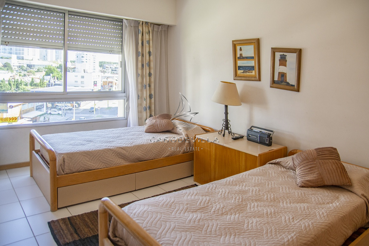 Apartamento ID.351 - Hermoso Departamento en venta con agradable vista. Punta del Este