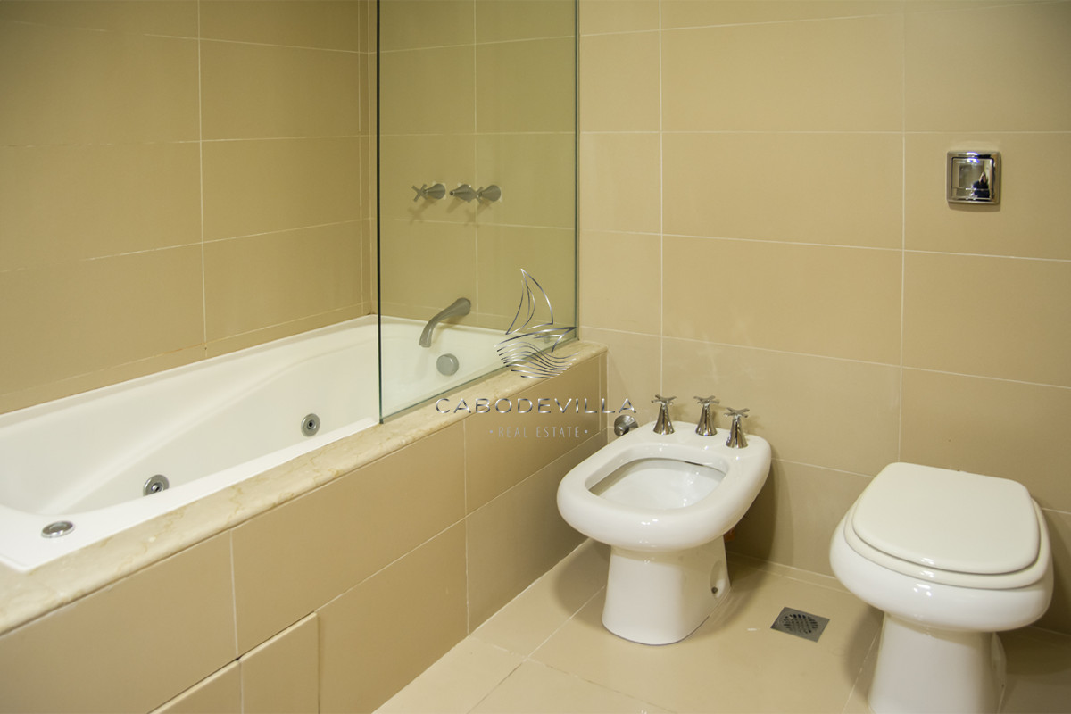 Apartamento ID.392 - Duplex frente al mar a la venta Playa Brava