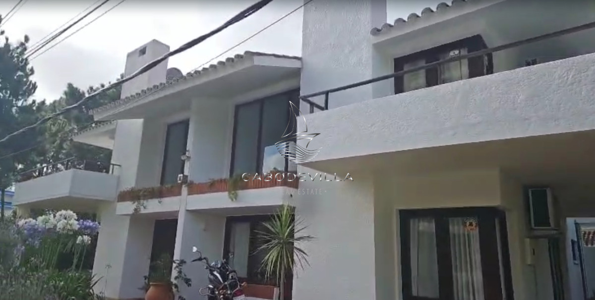 Casa ID.1071 - 2 chalet apareados en venta proximo al mar, Playa Brava