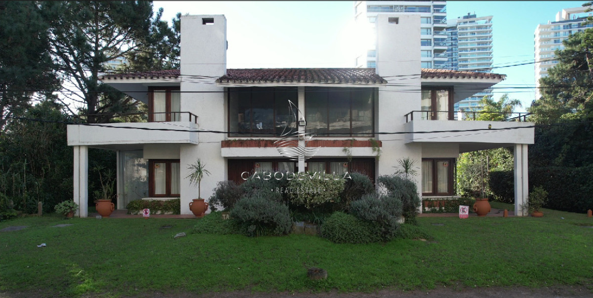 Casa ID.1071 - 2 chalet apareados en venta proximo al mar, Playa Brava
