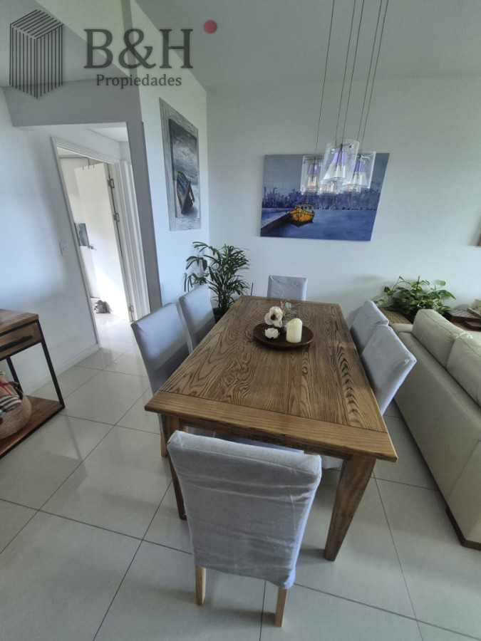 Apartamento ID.6910 - Apartamento en venta primera linea Playa Mansa Punta del Este 2 dormitorios