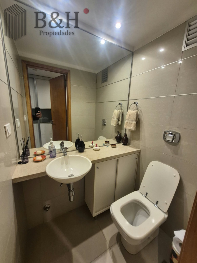 Apartamento ID.8230 - Apartamento en venta de 2 dormitorios en Punta del Este