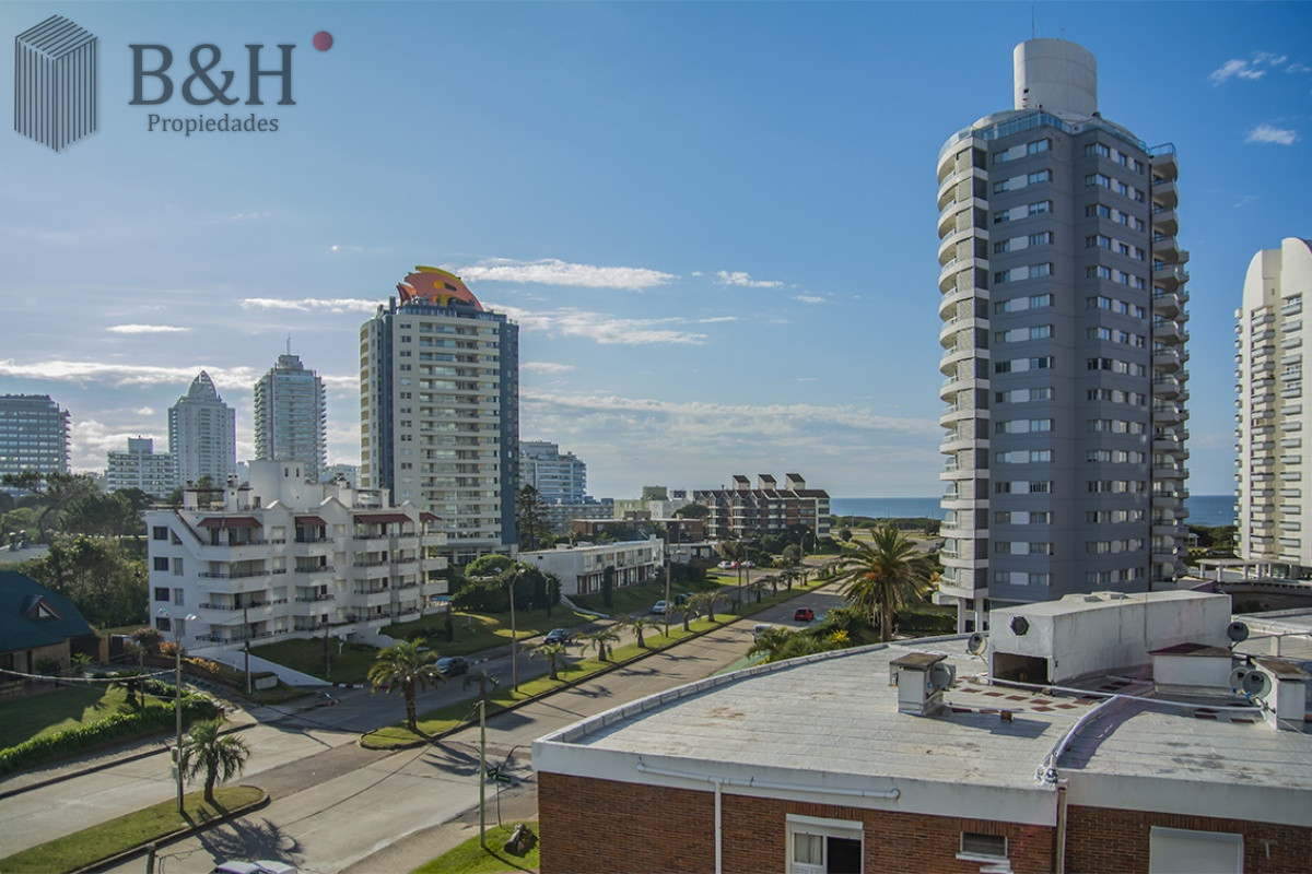 Apartamento ID.3143 - Excelente departamento en venta, 3 dormitroios. Punta del Este