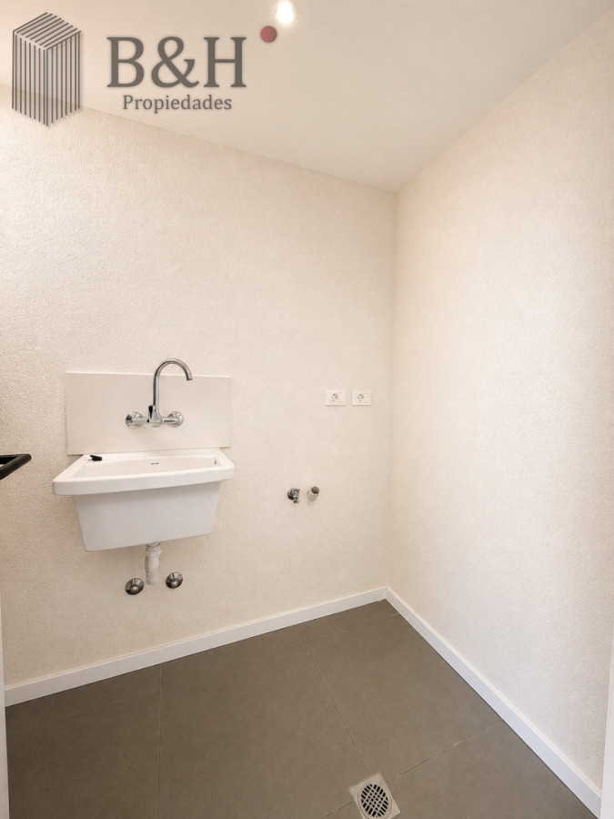 Apartamento ID.7465 - Frente al mar. 3 dormitorios en venta - Aurora - Financiacion