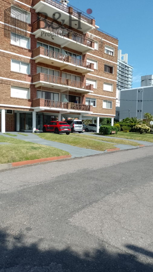 Apartamento en Venta de 1 dormitorio Punta del este , Playa Brava  - BYH6229A
