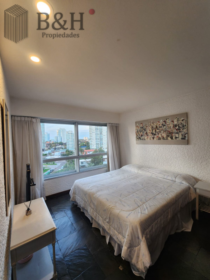 Apartamento ID.4124 - Oportunidad en Torre del plata II, Playa brava, 1 dormitorio en venta Punta del este