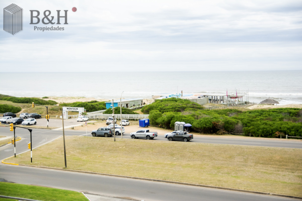 Apartamento ID.6350 - Vistas panoramicas de Playa Brava, Departamento de 3 dormitorios en venta. Torre Le Parc