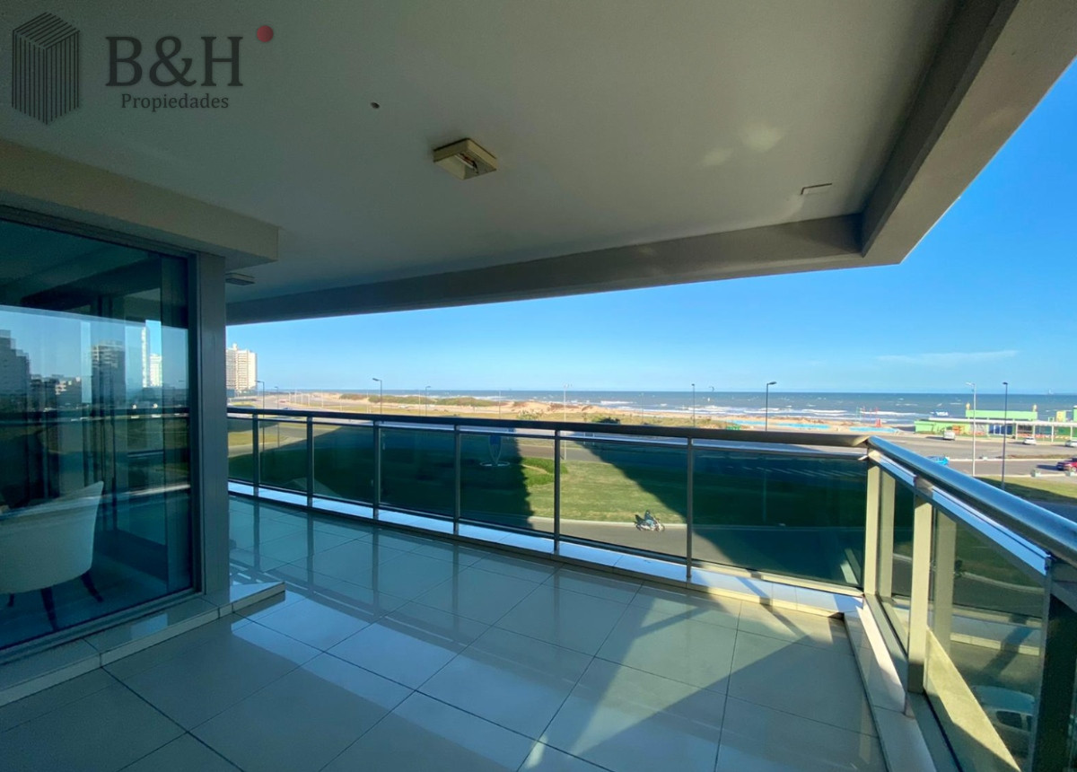 Apartamento ID.7126 - Frente al mar