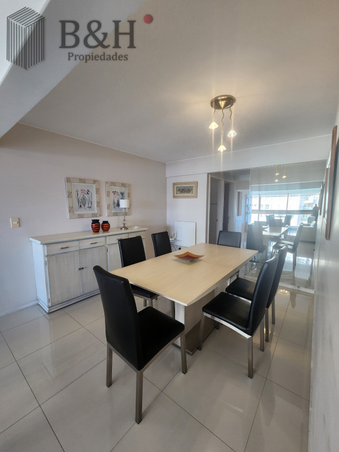 Apartamento ID.6523 - Vende apartamento en Brava, Punta del Este de 2 dormitorios. 