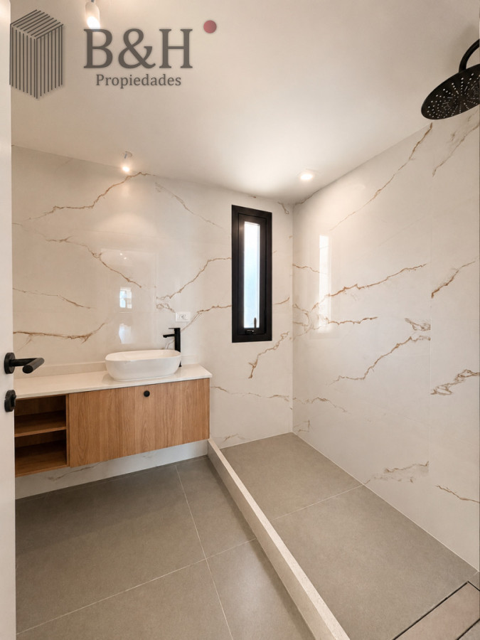 Apartamento ID.7465 - Frente al mar. 3 dormitorios en venta - Aurora - Financiacion