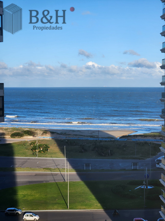 Apartamento ID.6523 - Vende apartamento en Brava, Punta del Este de 2 dormitorios. 
