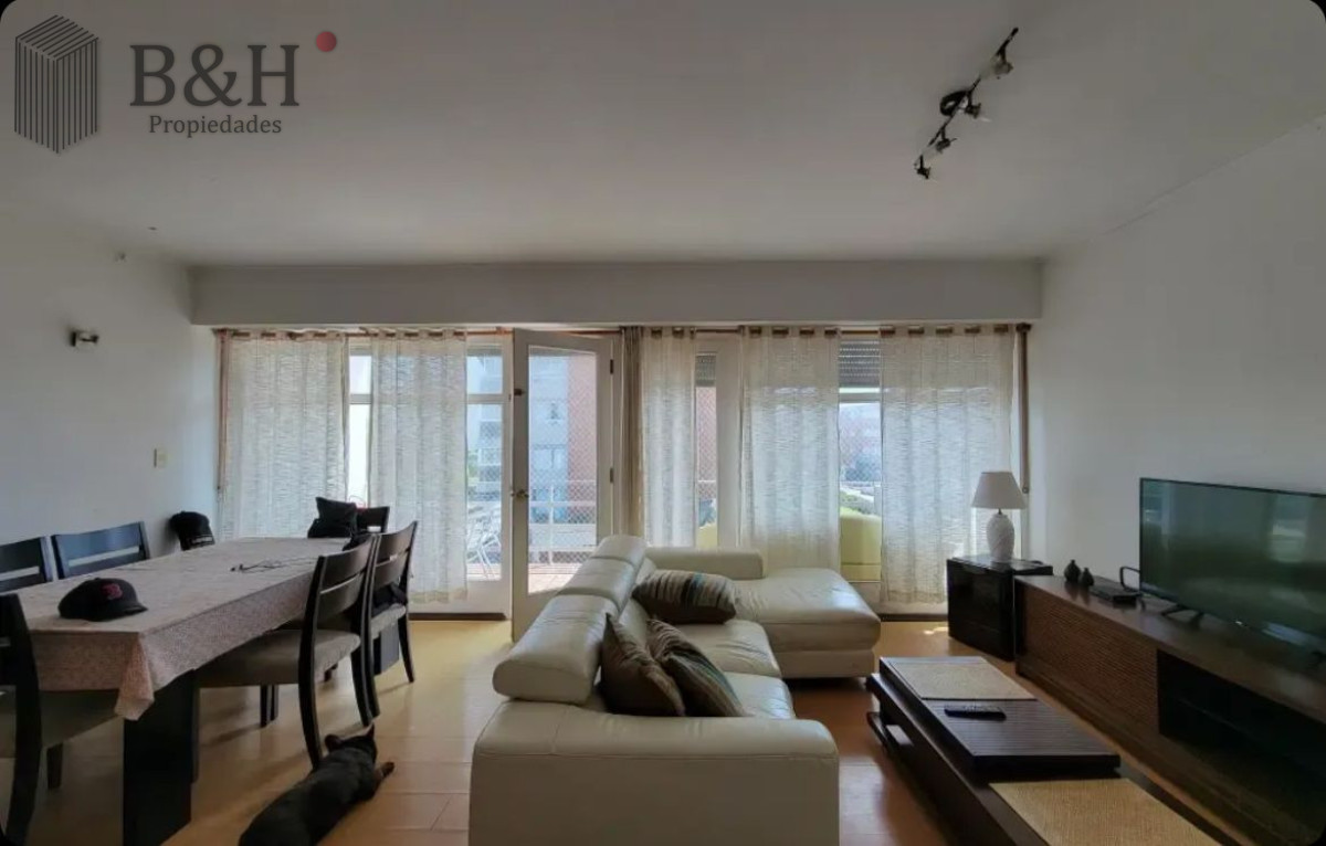 Apartamento ID.7362 - Departamento de 2 dormitorios en venta en Playa Mansa