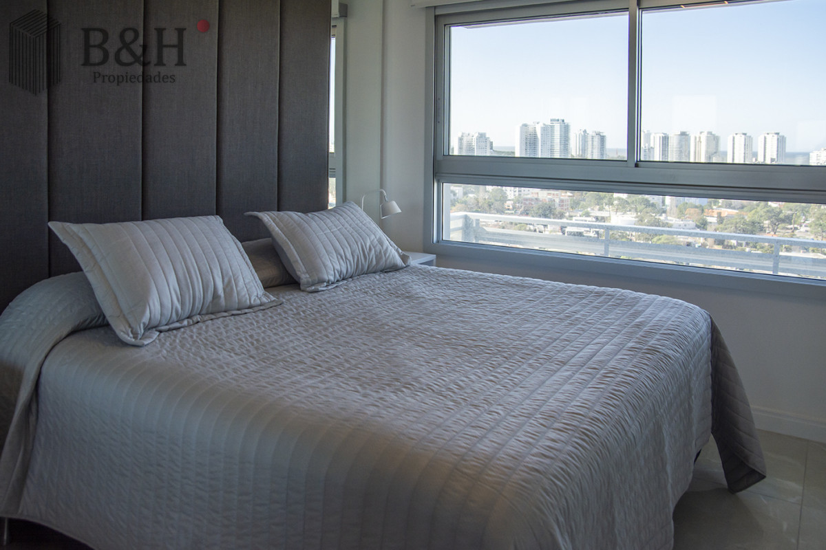 Apartamento ID.6474 - Departamento en alquiler de temporada en Miami Boulevard Punta Del Este