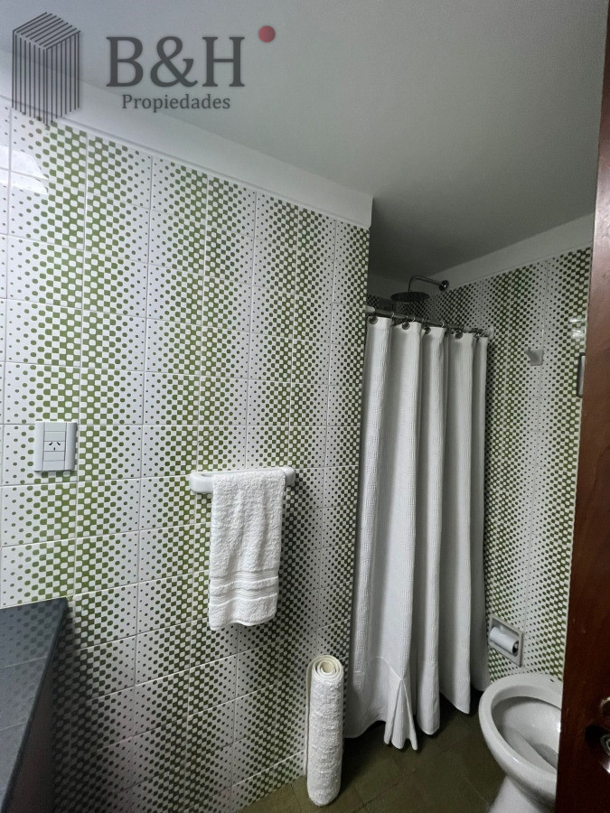 Apartamento ID.6862 - En venta apartamento de 2 mas dep. en Península, Punta del Este