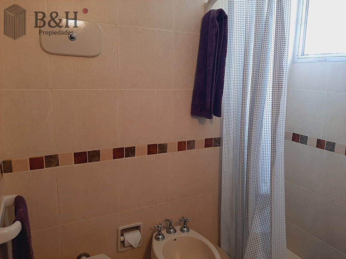 Apartamento ID.5687 - Apartamento en venta en sobre Av. Roosevelt 