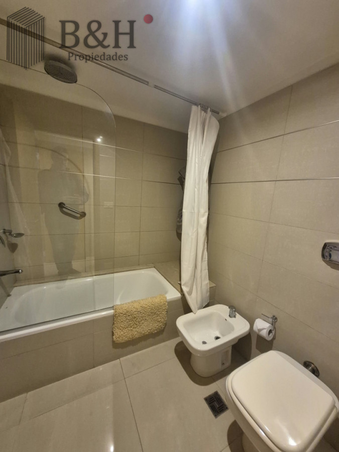 Apartamento ID.8230 - Apartamento en venta de 2 dormitorios en Punta del Este