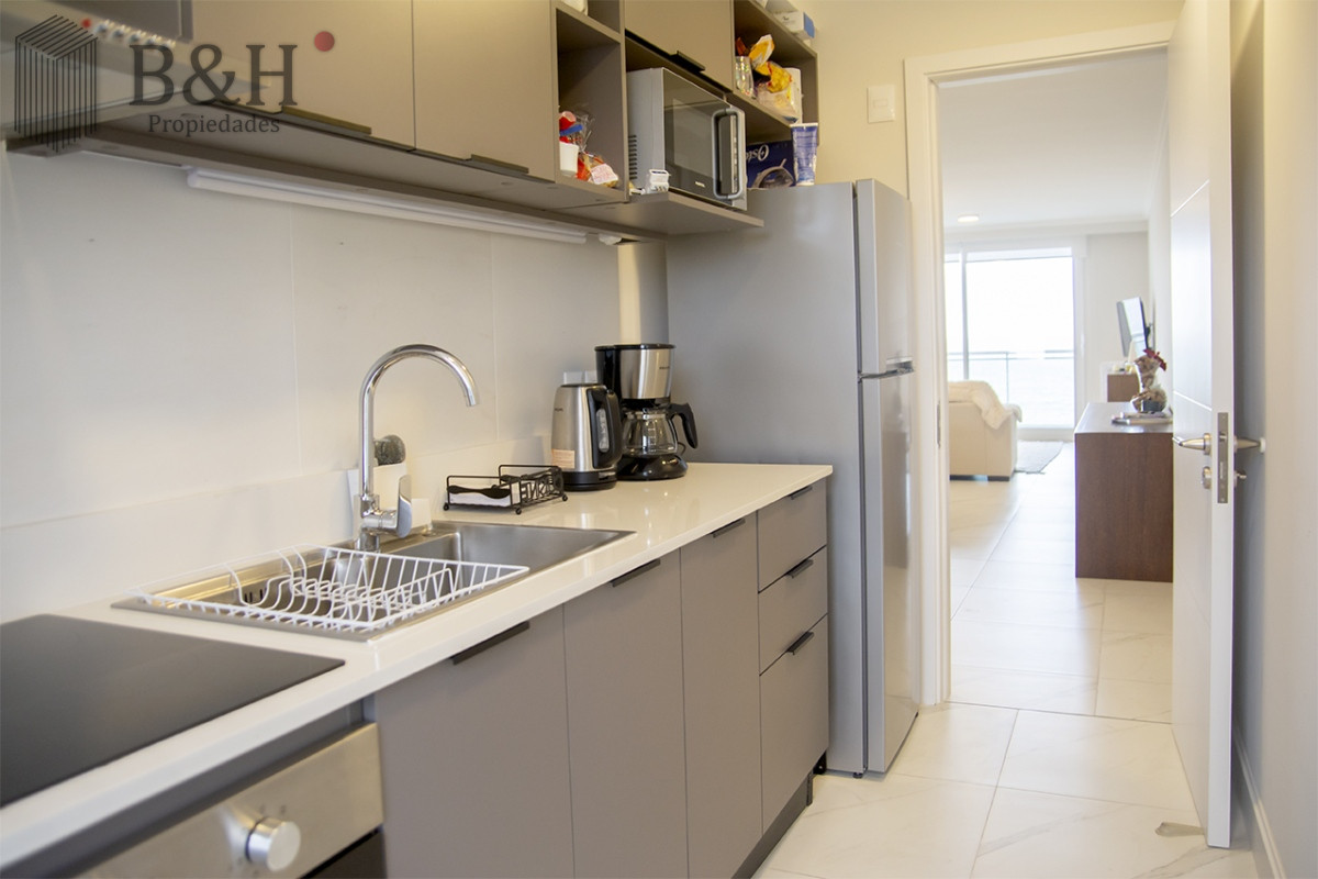 Apartamento ID.3512 - Apartamento de 2 dormitorios en Playa Mansa , Punta del este 