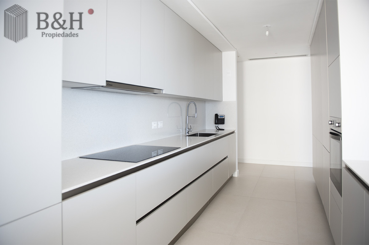 Apartamento ID.6213 - Vende Le Parc IV Esquinero a estrenar ! Punta del Este 