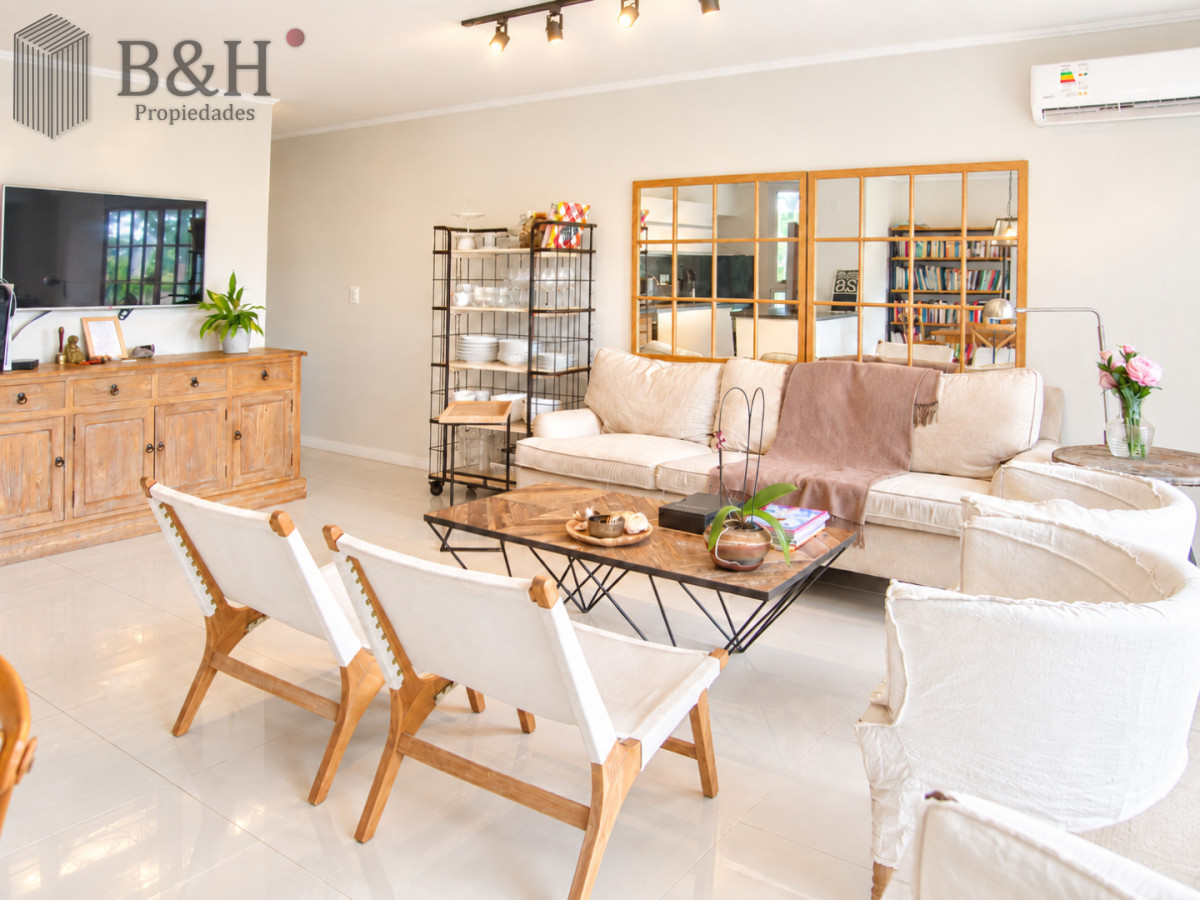 Apartamento ID.8173 - Hermoso departamento de 2 dormitorios en venta en Roosevelt