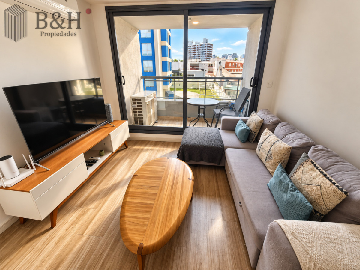 Apartamento ID.8176 - Apartamento en venta de 2 dormitorios a pasos del mar en Brava - Punta del Este