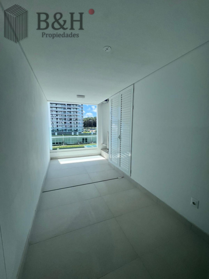 Apartamento ID.6350 - Vistas panoramicas de Playa Brava, Departamento de 3 dormitorios en venta. Torre Le Parc