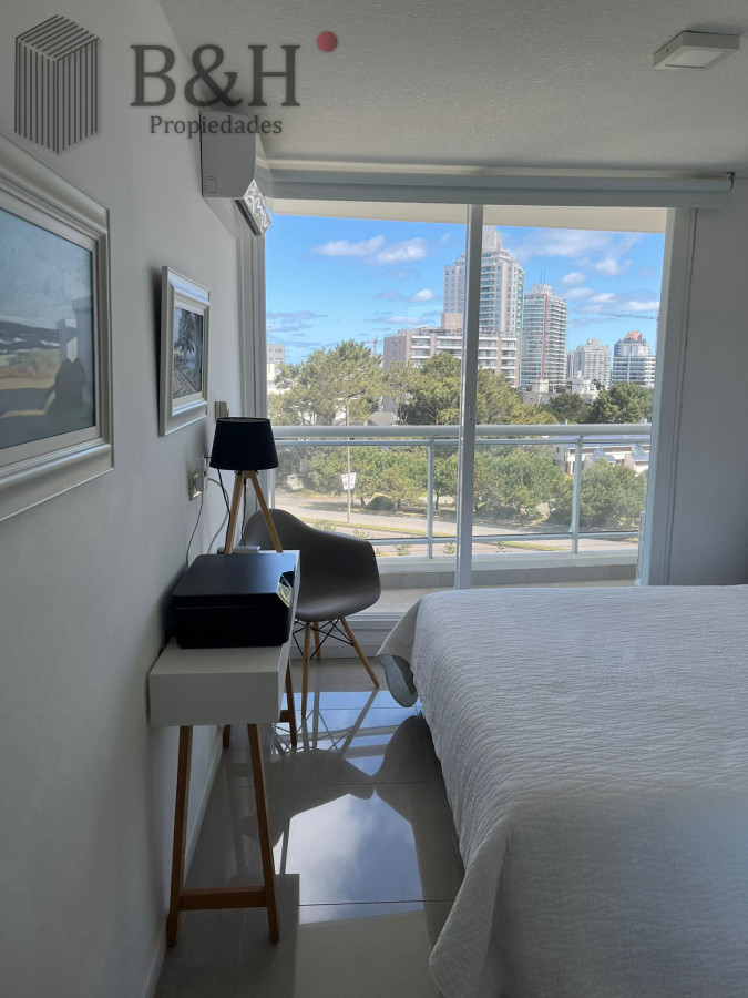 Apartamento ID.3311 - Apartamento en venta de 2 dormitorios en Punta Del Este