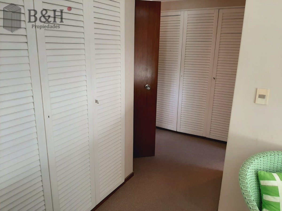 Apartamento ID.5687 - Apartamento en venta en sobre Av. Roosevelt 