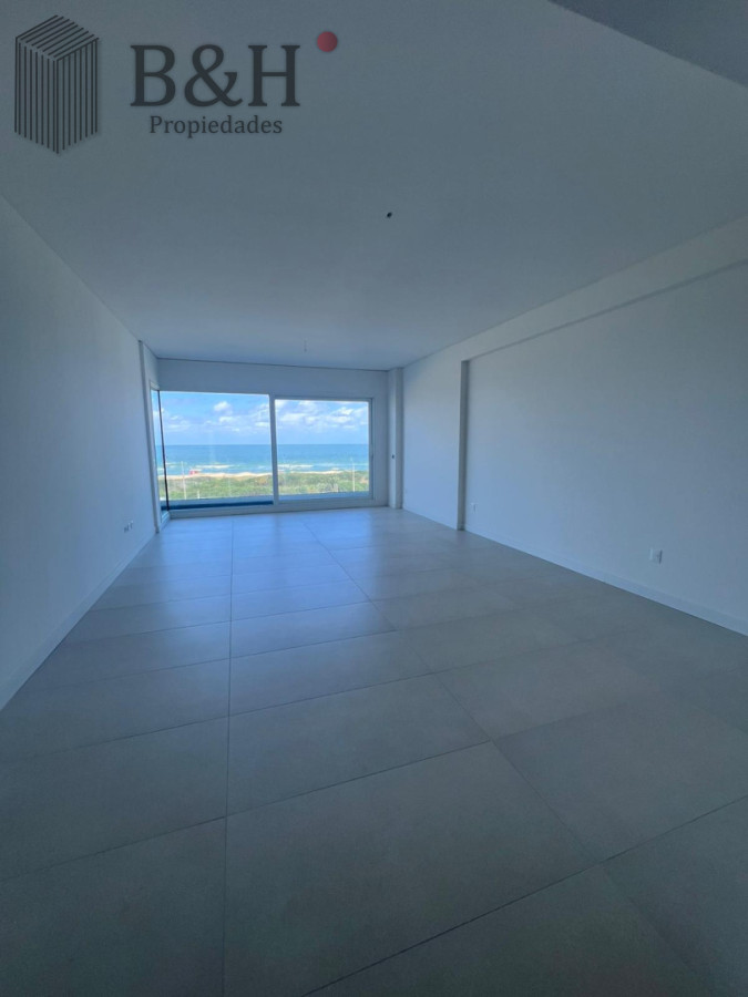 Apartamento ID.6350 - Vistas panoramicas de Playa Brava, Departamento de 3 dormitorios en venta. Torre Le Parc