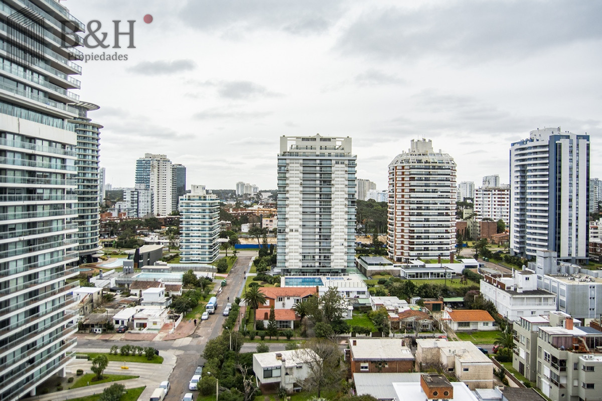 Brava - GoPunta - Portal Inmobiliario de Punta del Este - Maldonado