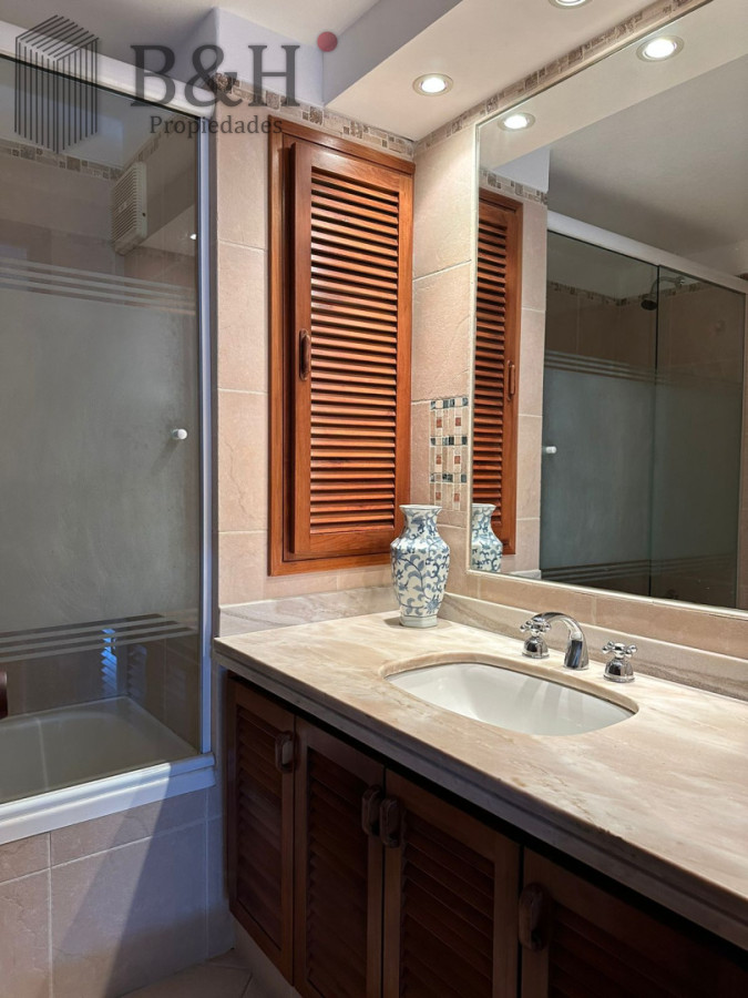 Apartamento ID.6510 - Departamento de 4 dormitorios en venta, Roosevelt, amplios ambientes. Punta del ESte