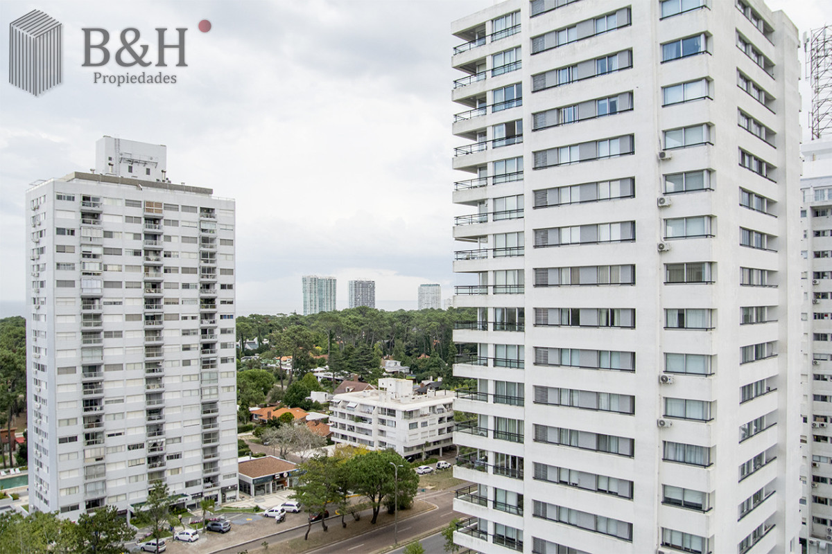 Apartamento ID.6773 - Hermoso Apartamento en Roosevelt - Punta del Este