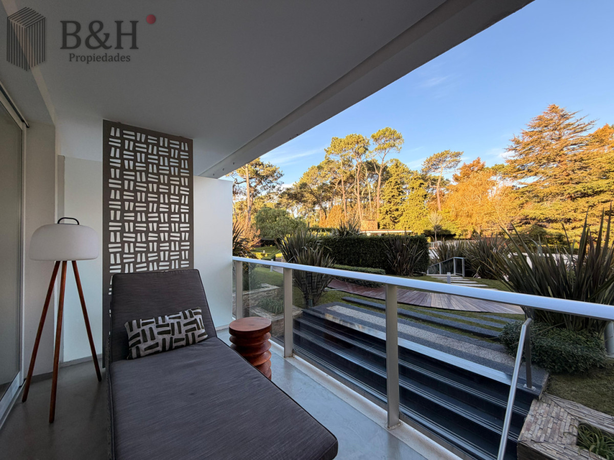 Apartamento ID.7837 - Departamento de 1 dormitorio en Playa Mansa, Punta del este