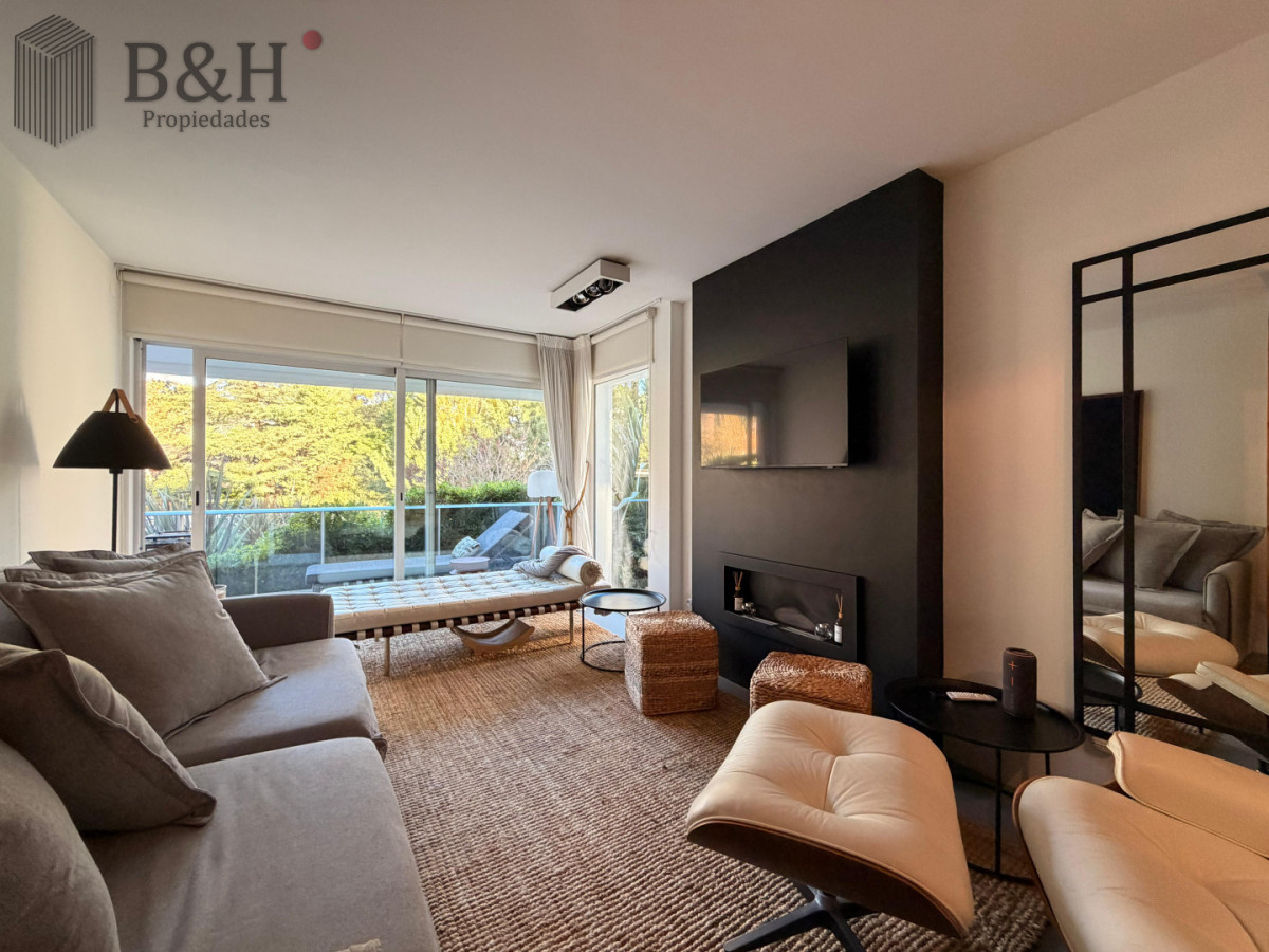 Apartamento ID.7837 - Departamento de 1 dormitorio en Playa Mansa, Punta del este