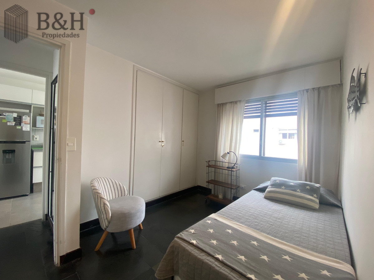Apartamento ID.7267 - Vende apartamento con vista al mar de 3 dormitorios, Punta del Este