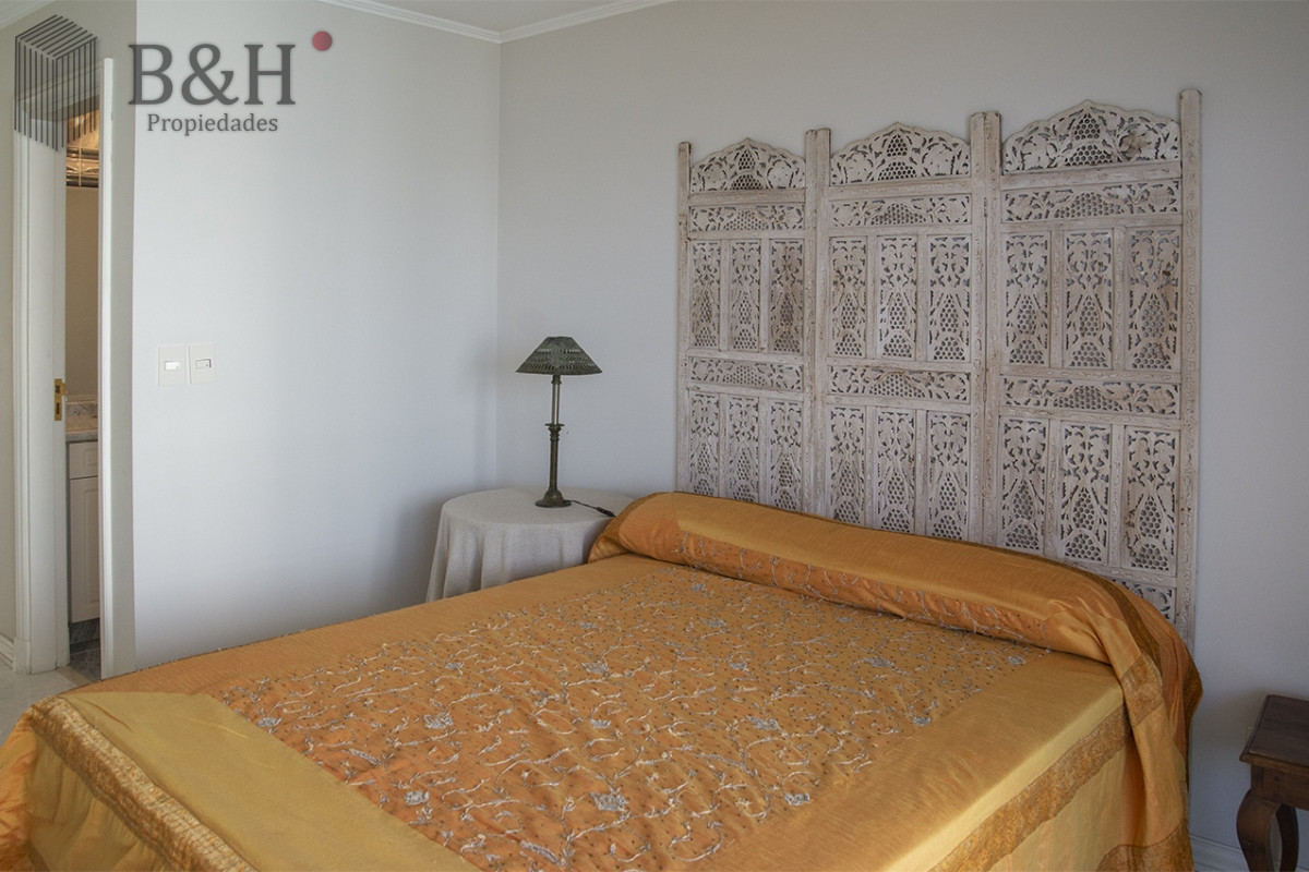 Apartamento ID.6079 - Departamento de 3 dormitorios en venta frente a Playa Mansa, Coral Tower