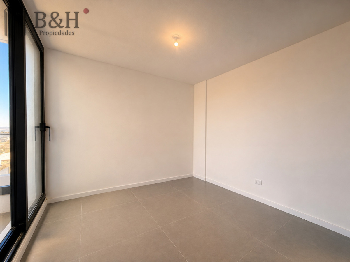 Apartamento ID.7465 - Frente al mar. 3 dormitorios en venta - Aurora - Financiacion