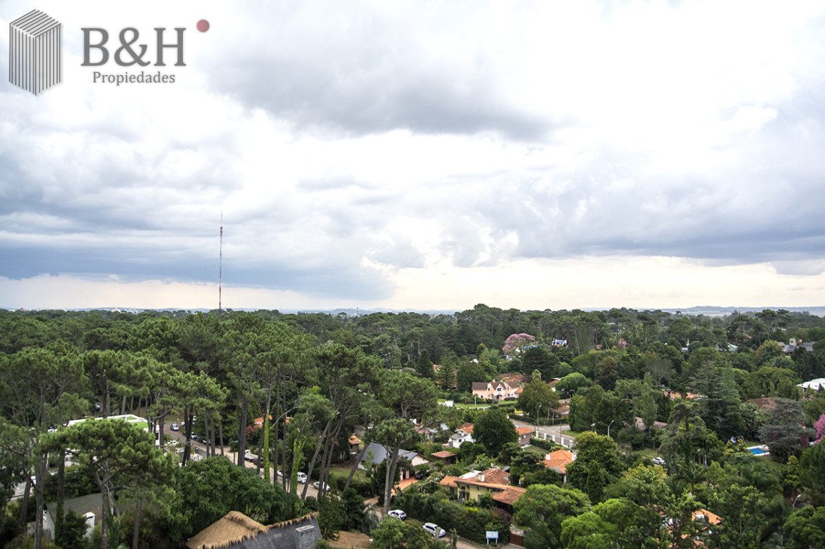 Apartamento ID.6773 - Hermoso Apartamento en Roosevelt - Punta del Este
