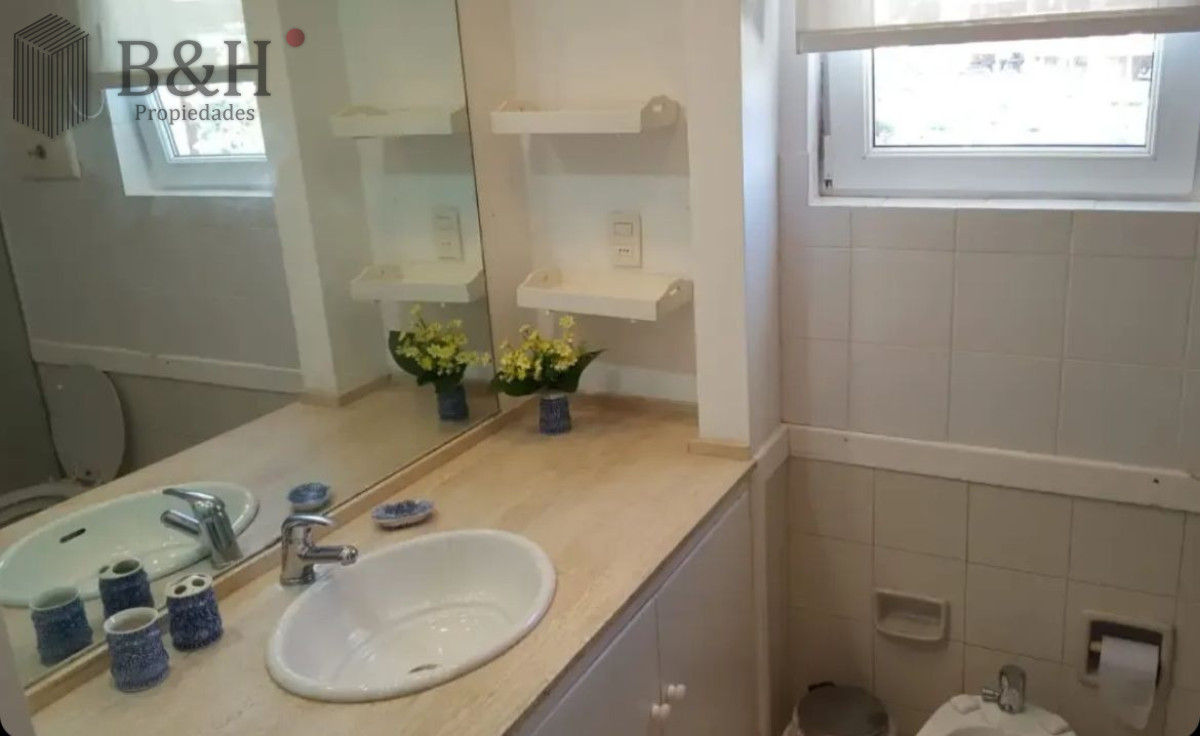 Apartamento ID.7362 - Departamento de 2 dormitorios en venta en Playa Mansa