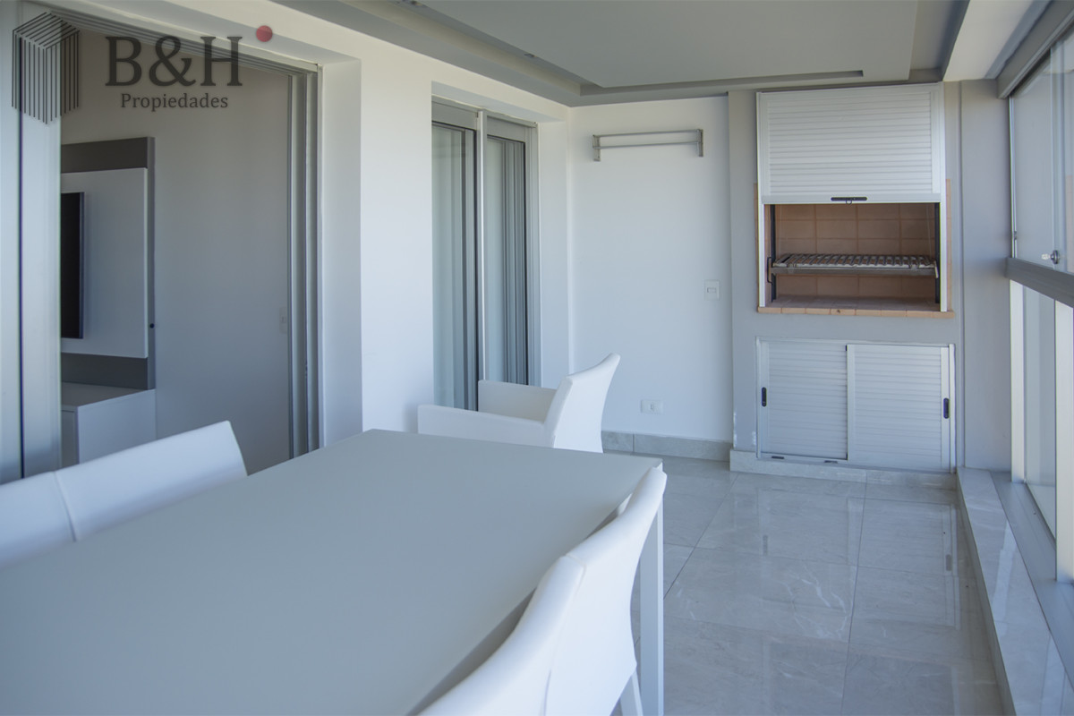 Apartamento ID.6474 - Departamento en alquiler de temporada en Miami Boulevard Punta Del Este