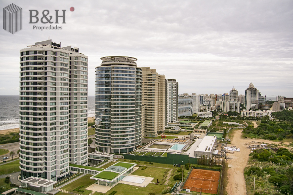 Apartamento ID.6055 - Vende departamento en look brava, punta del este