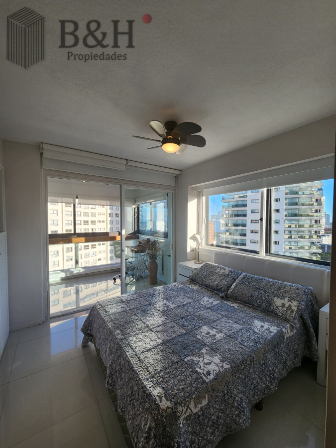 Apartamento ID.6523 - Vende apartamento en Brava, Punta del Este de 2 dormitorios. 