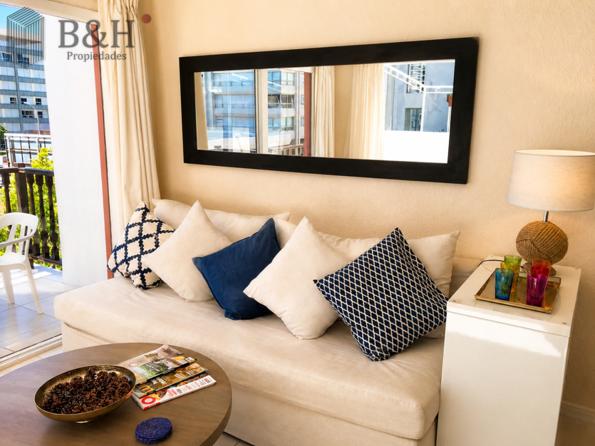Apartamento ID.6309 - Apartamento en venta en Peninsula, Punta del Este 