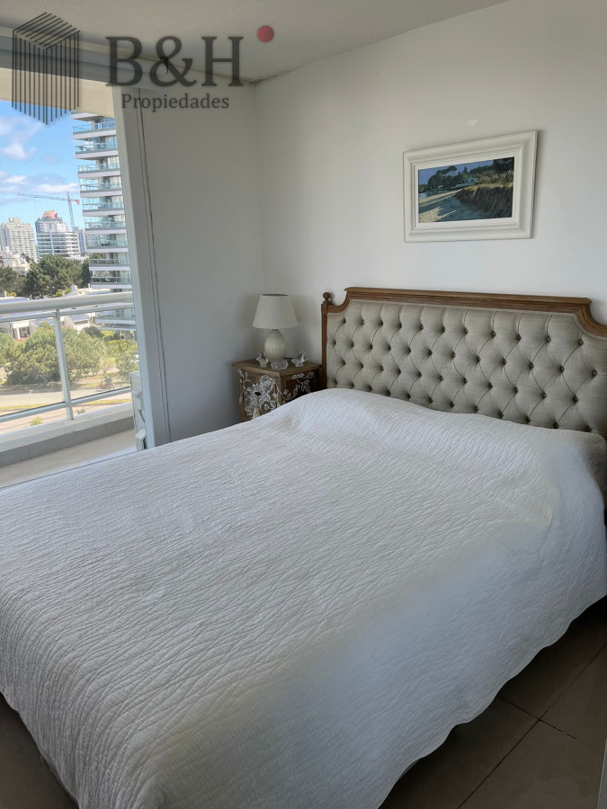 Apartamento ID.3311 - Apartamento en venta de 2 dormitorios en Punta Del Este