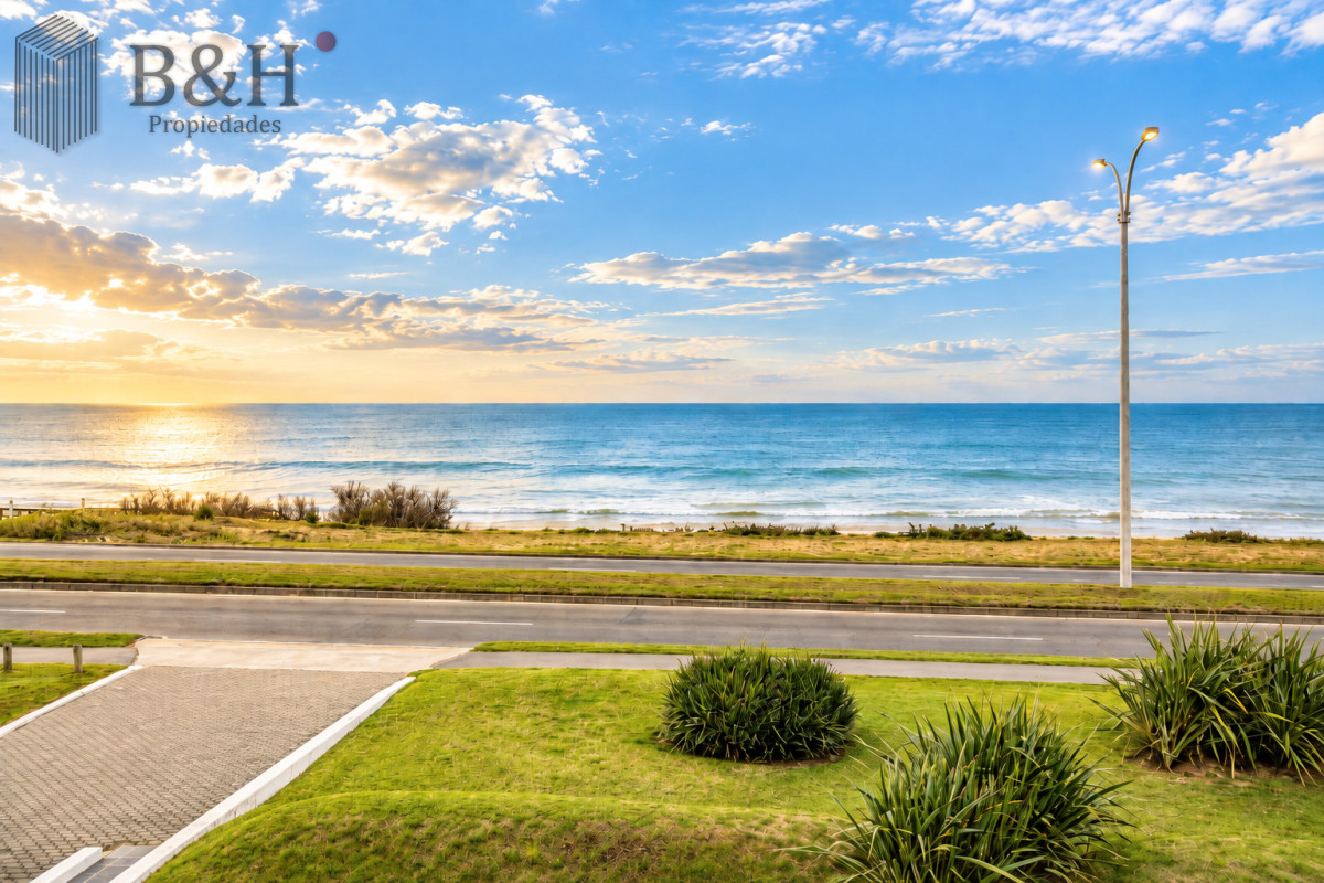 Apartamento ID.7841 - En alquiler Departamento frente al mar en Playa Mansa de 3 dormitorios Punta del Este