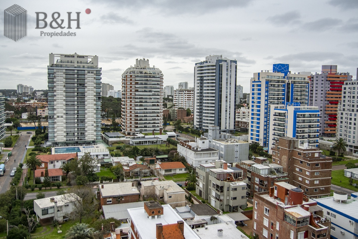 Brava - GoPunta - Portal Inmobiliario de Punta del Este - Maldonado